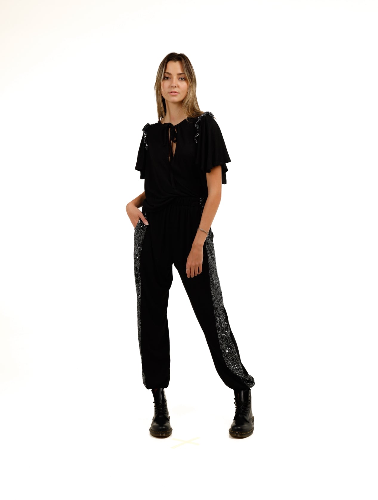 KNIT RUFFLE SLEEVE TOP