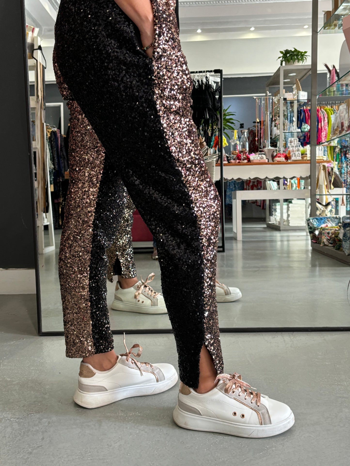 BRONZE BLACK SEQUINS PANTS