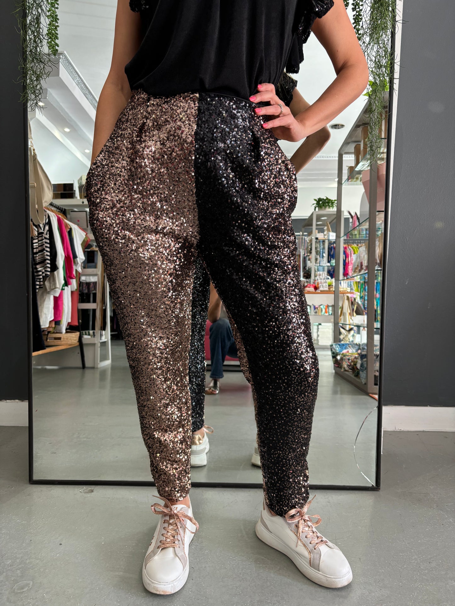 BRONZE BLACK SEQUINS PANTS